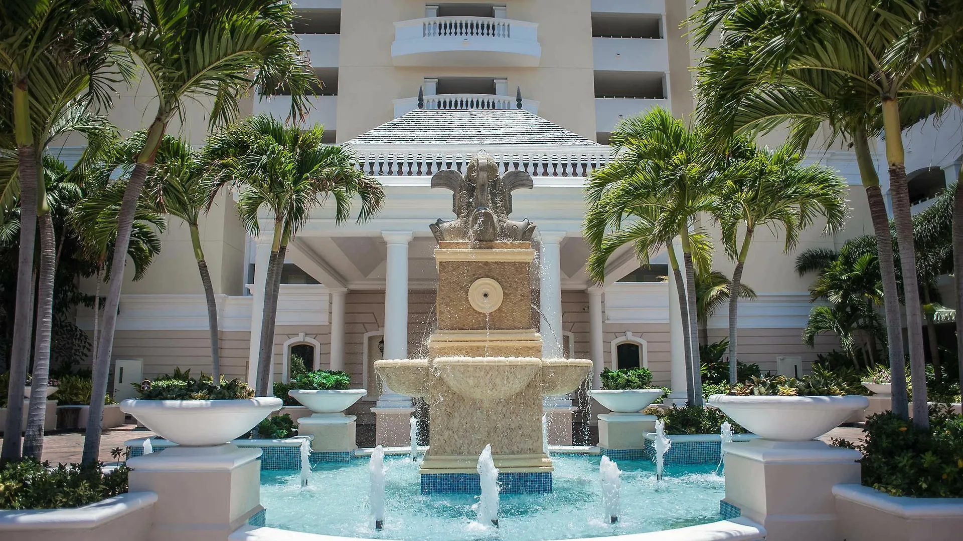 Palmyra Luxury Suites Montego Bay 0*,